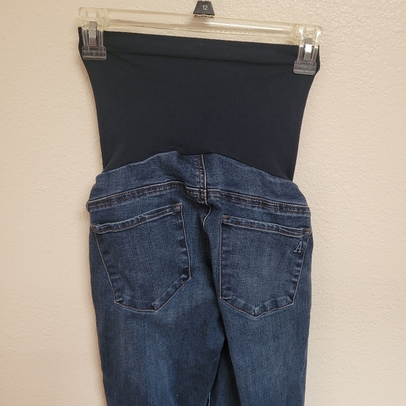 Aritcles of Society Maternity Jeans - Picture 6 of 7